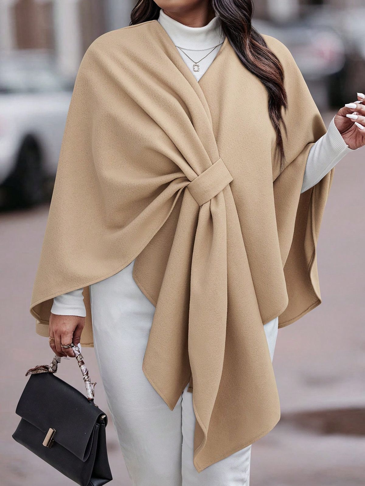 WhatsApp Image 2025-09-12 at 16.50.02 Wool Poncho - One-size - Image 1